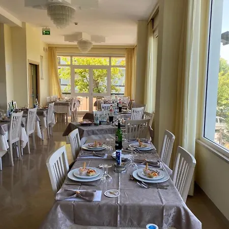 Pari מיסאנו אדריאטיקו