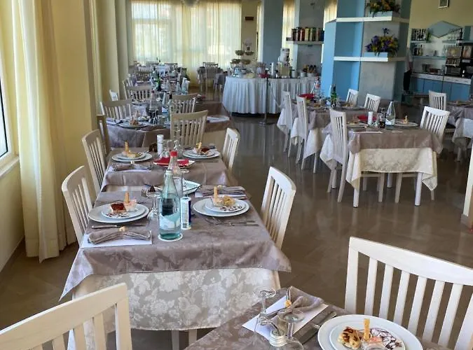 Pari Hotel Misano Adriatico